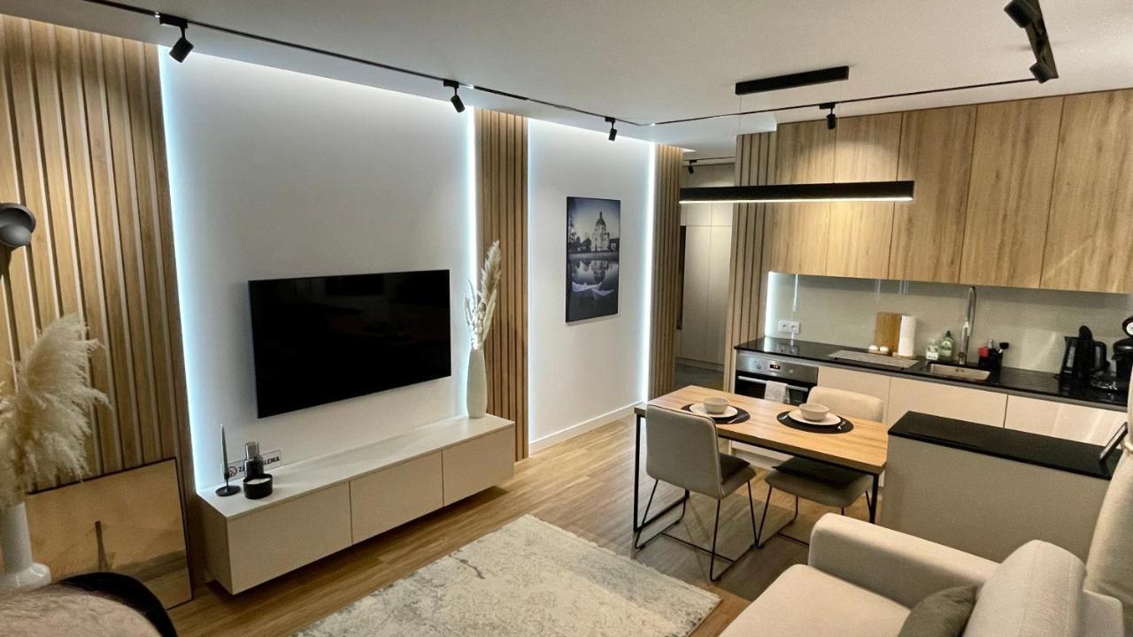 Luxury 2-room In Praga-polnoc Port Praski Butas Warsaw